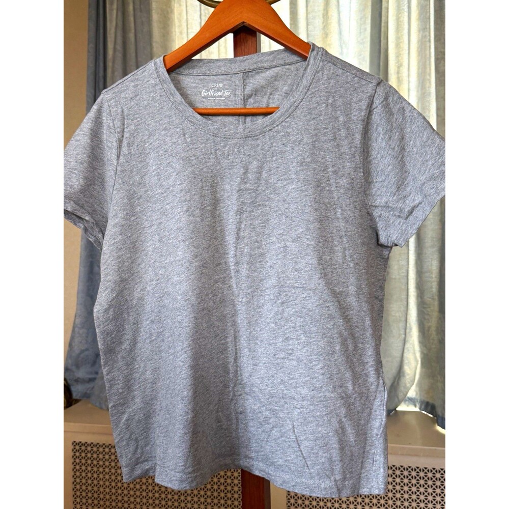 J.CREW Women's L Gray Solid Girlfriend Tee Crew Neck Short Sleeve Cotton Tee